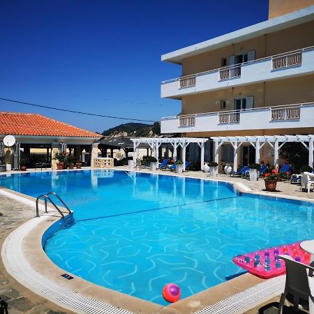 Nafsika Hotel Agios Stefanos Avliotes  ภายนอก รูปภาพ
