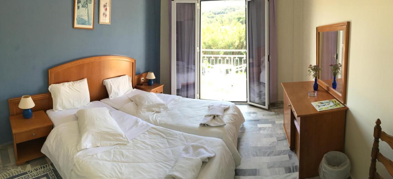 Nafsika Hotel Agios Stefanos Avliotes  ภายนอก รูปภาพ